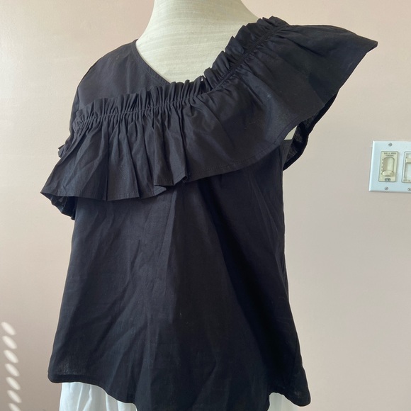 Black Ruffled Women's Top - Picture 4 of 10